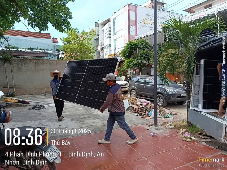  Kịp bàn giao đưa vào sử dụng hệ thống 10kw 1pha cho khách hàng kinh
