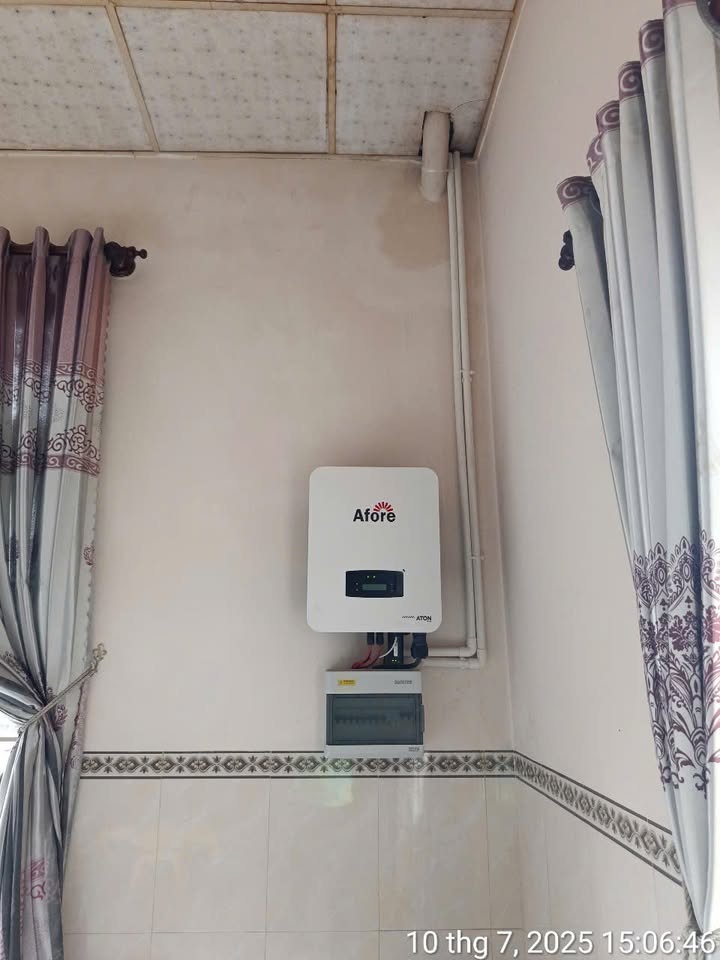 Hoàn thành công trình lắp đặt điện năng lượng mặt trời cho Chủ tiệm