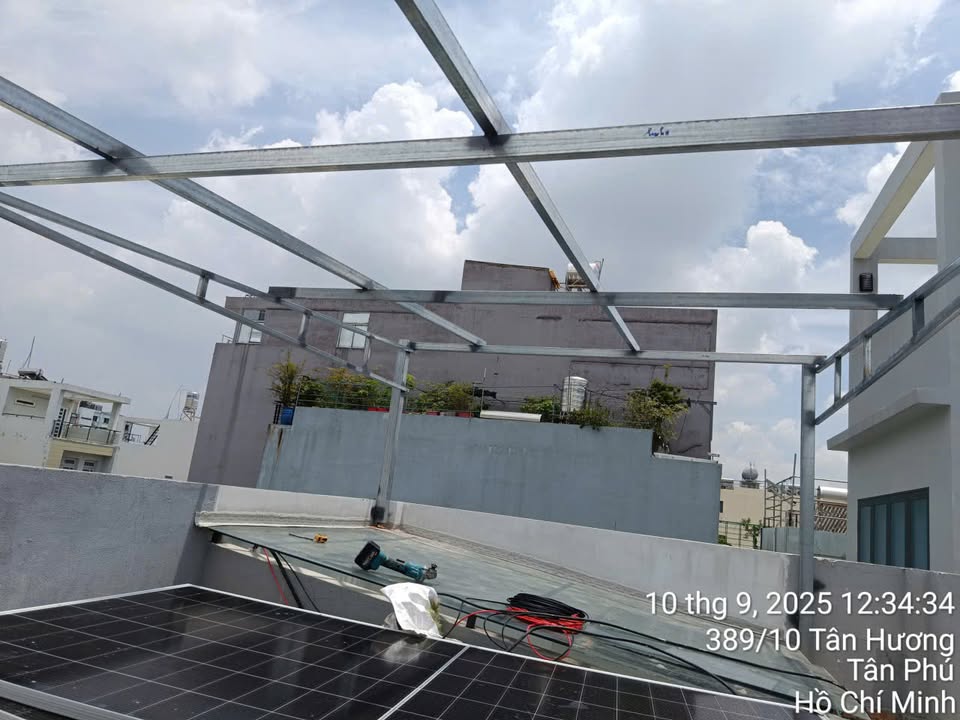  Tiếp tục triển khai công trình 6,3kwp 1pha tại: 1/6 Phạm Quý Thích