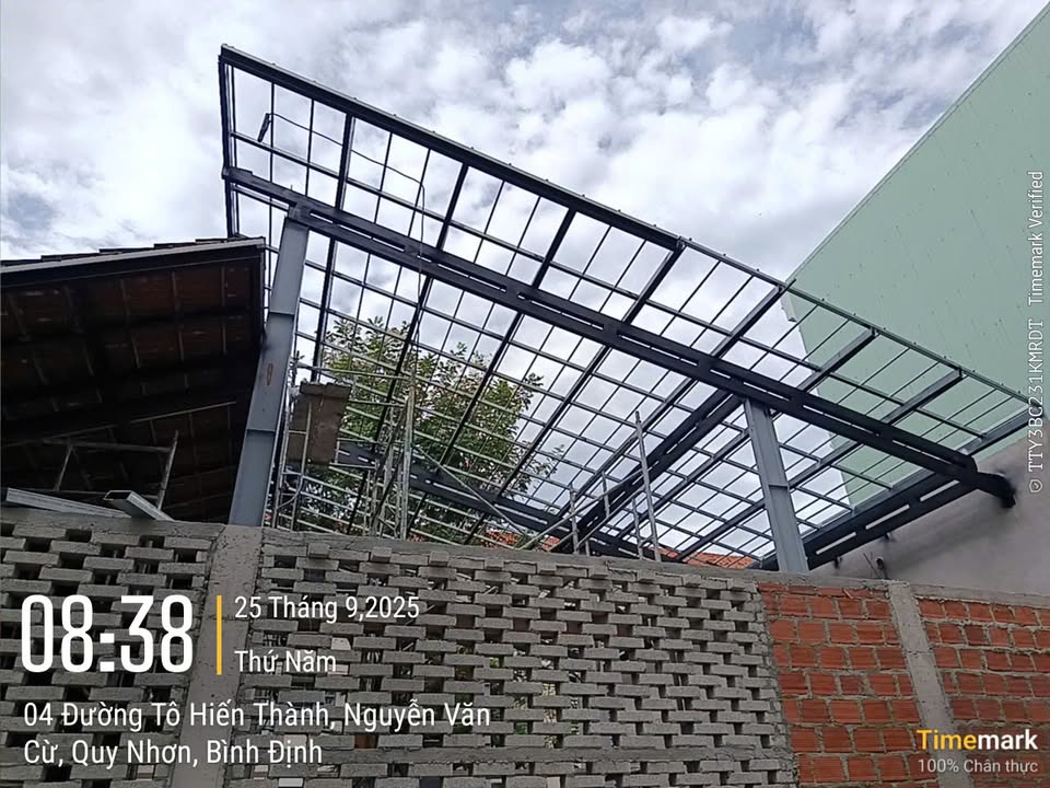  Tiếp tục triển khai công trình 9,8kwp_1pha tại: 04 Tô Hiến Thành –