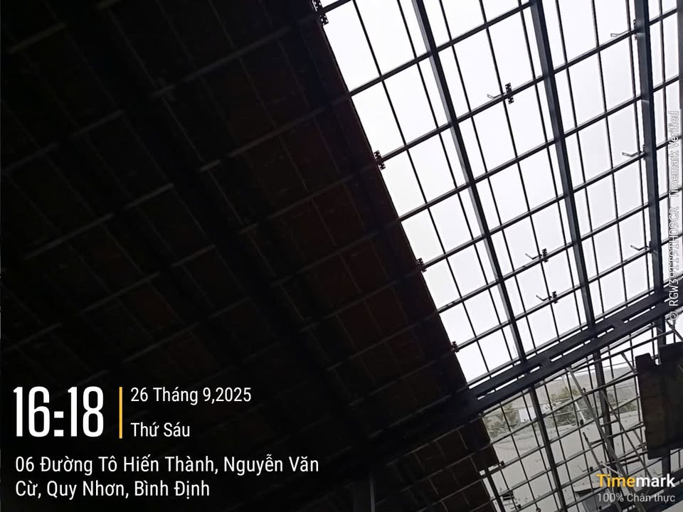 Tiếp tục triển khai công trình 9,8kwp_1pha tại: 04 Tô Hiến Thành –