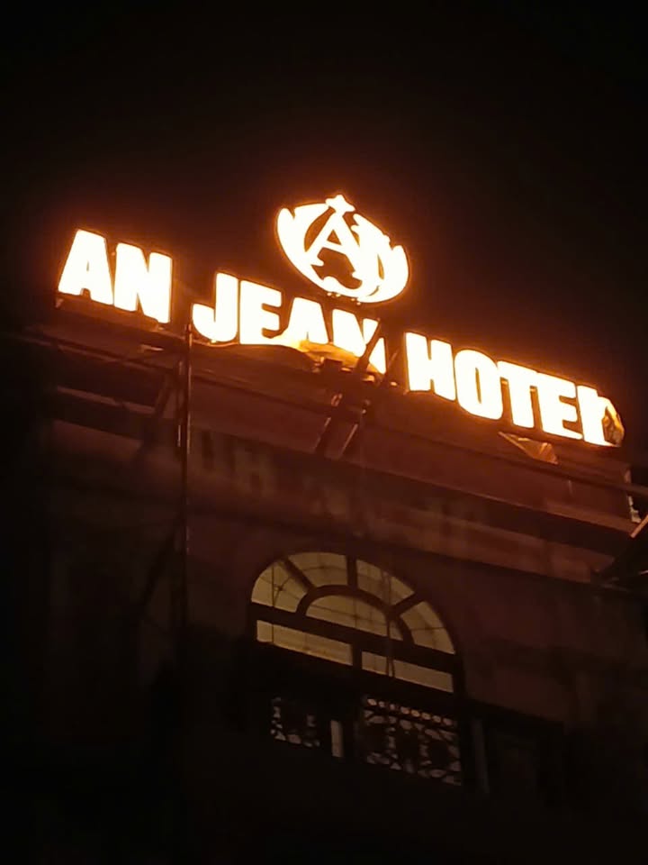 Cuối tuần bàn giao công trình cho khách hàng AN JEAN HOTEL  tại: